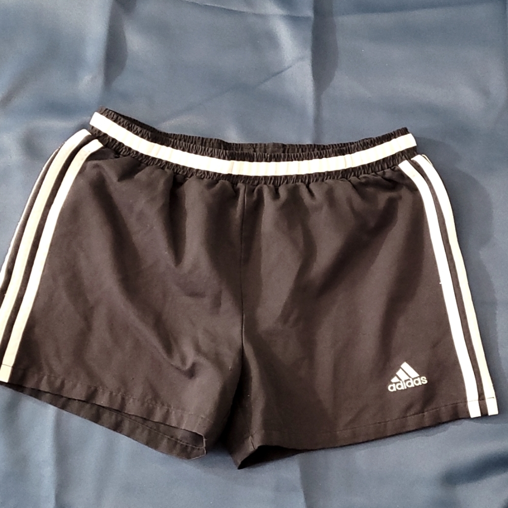 Men short